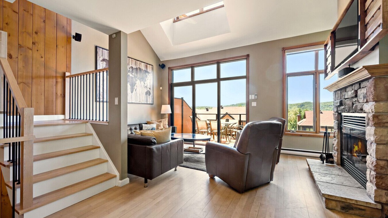 Photo of Livingroom in Mont-Tremblant