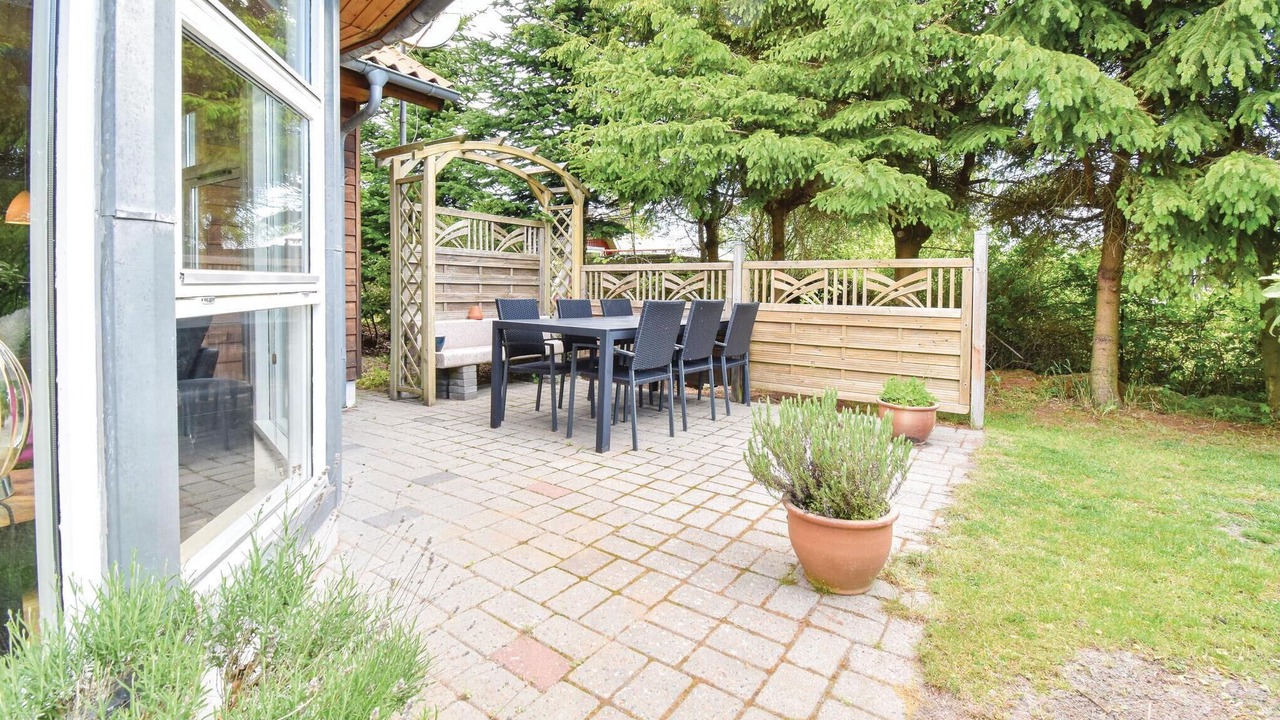 Photo of Others in Vejlby Fed