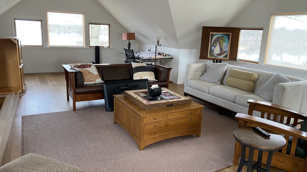 Photo of Livingroom in Mukwonago