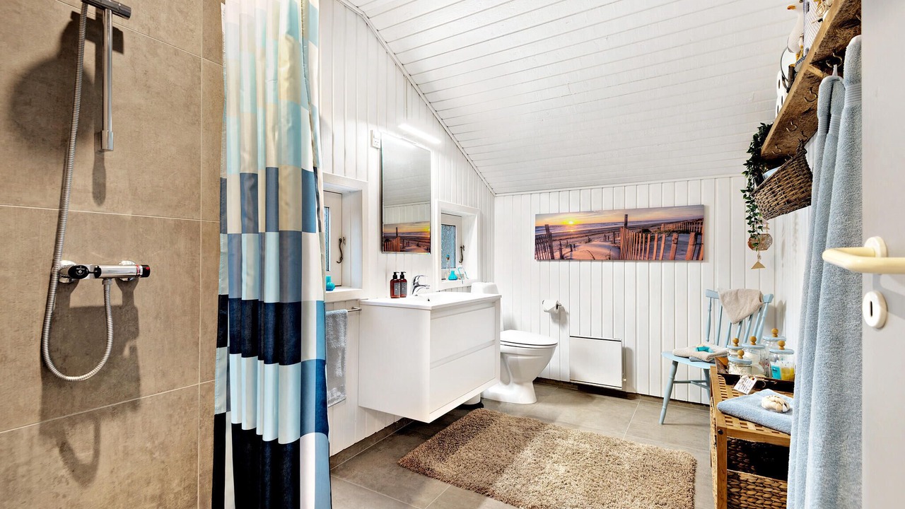 Photo of Bathroom in Blavand