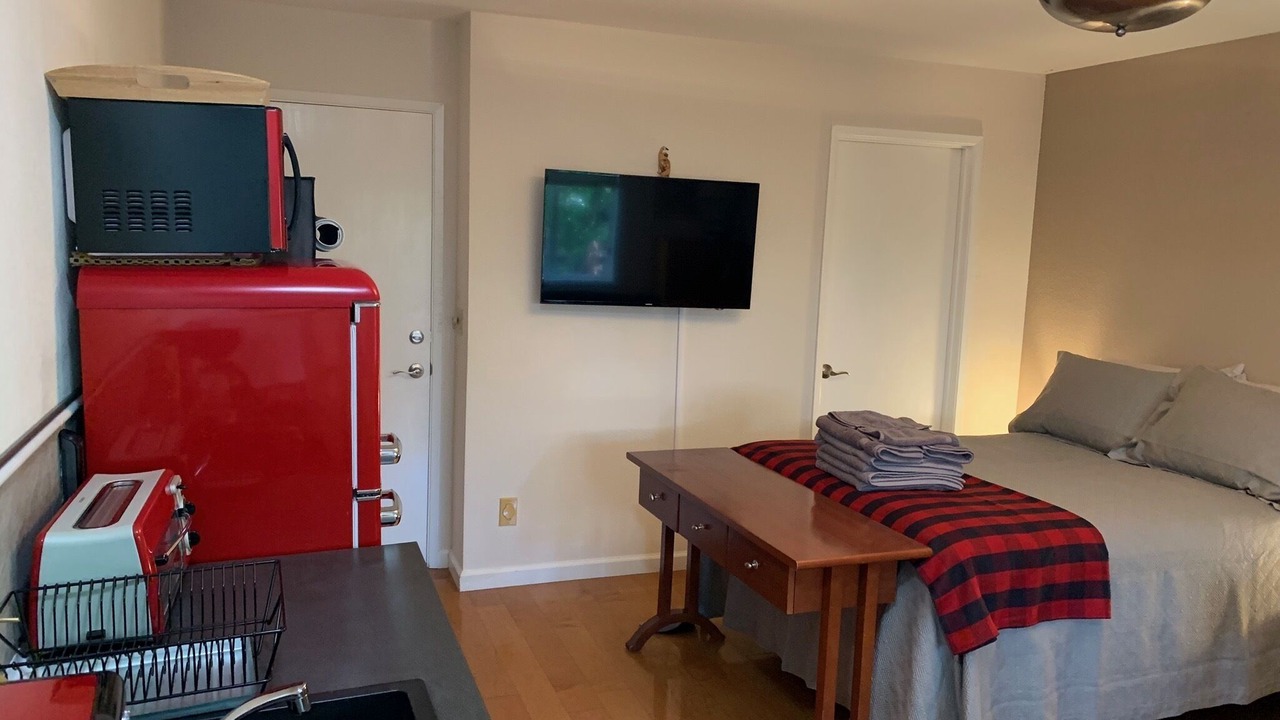 Photo of Bedroom in Davis