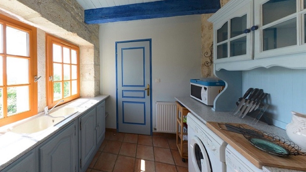 Photo of Kitchen in Dondas