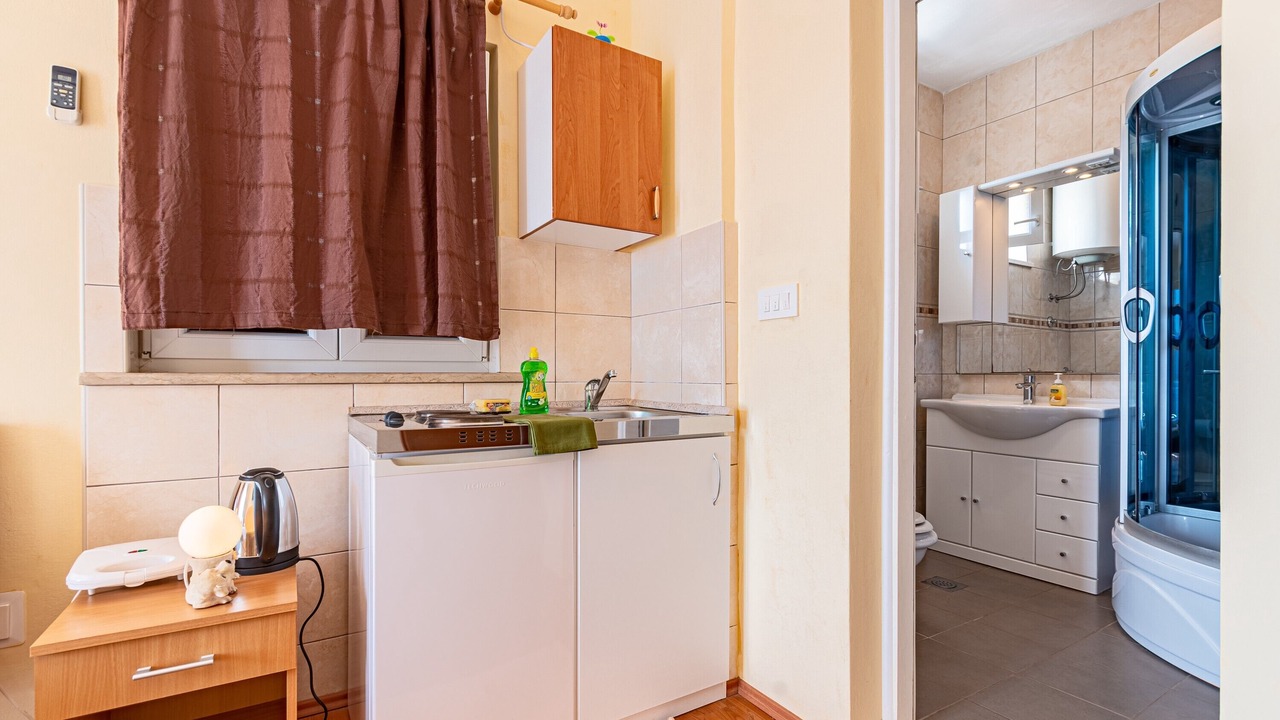 Photo of Bathroom in Cove Tri Zala (Zrnovo)
