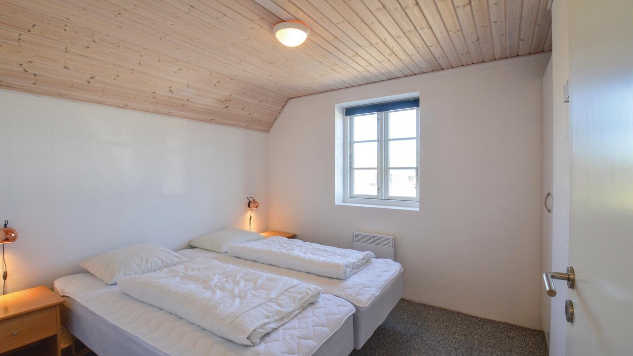 Photo of Others in Øby