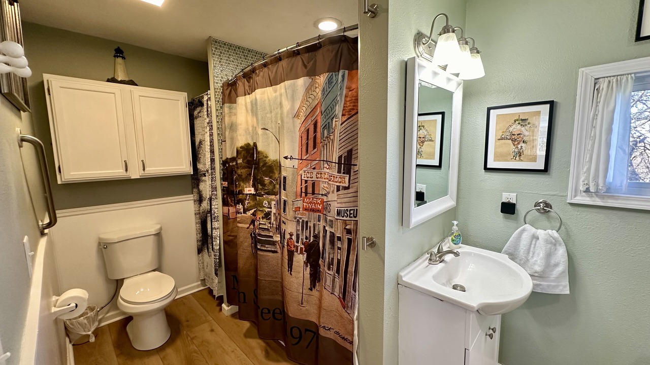 Photo of Bathroom in Hannibal