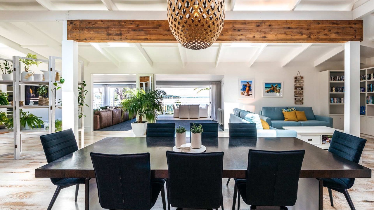 Photo of Others in Surfdale