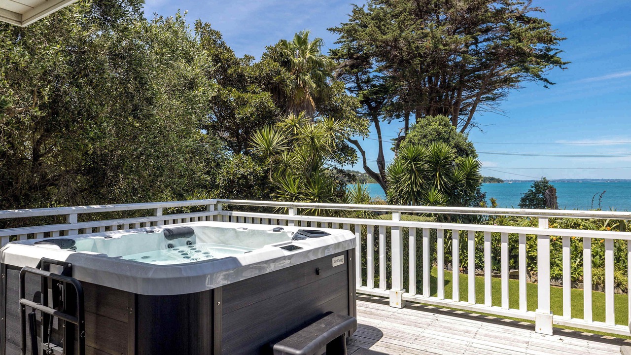 Photo of Patio Balcony in Surfdale