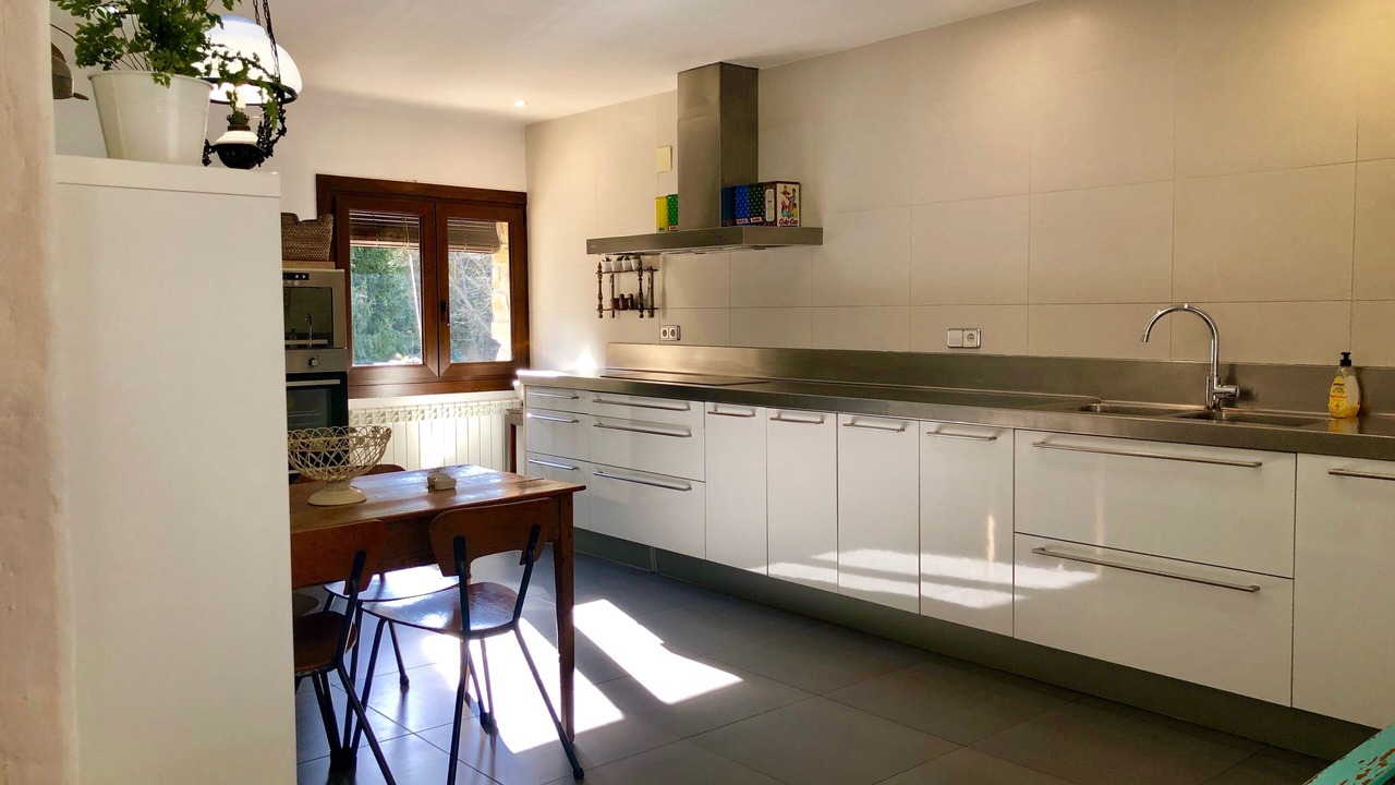Photo of Kitchen in La Baronia de Rialb