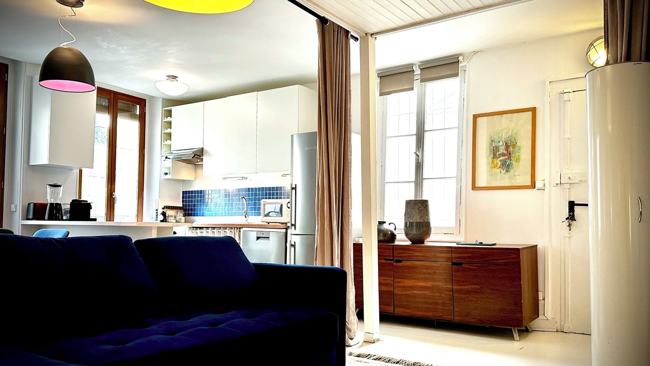 Photo of Livingroom in Arts-et-Metiers