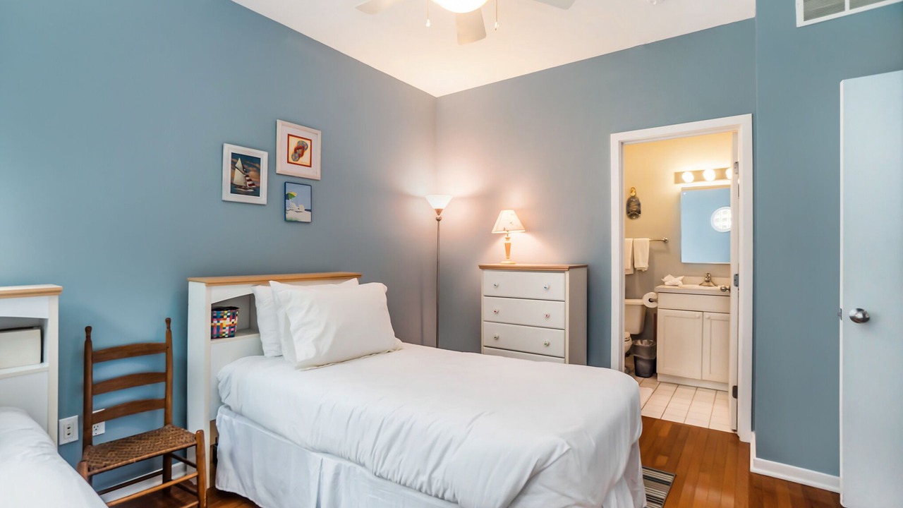 Photo of Bedroom in South Haven