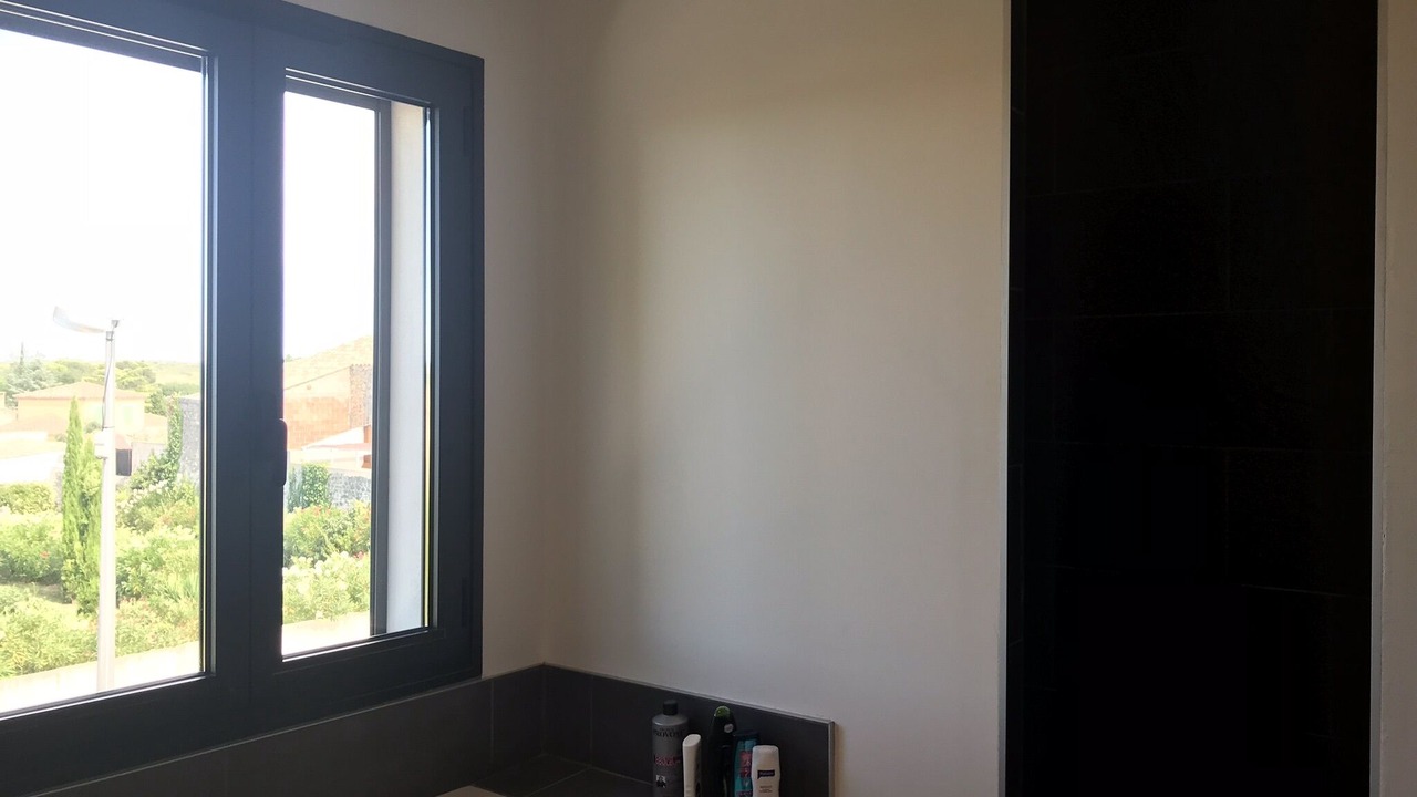 Photo of Bathroom in Saint-Series