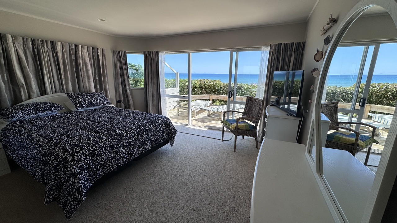 Photo of Bedroom in Matarangi