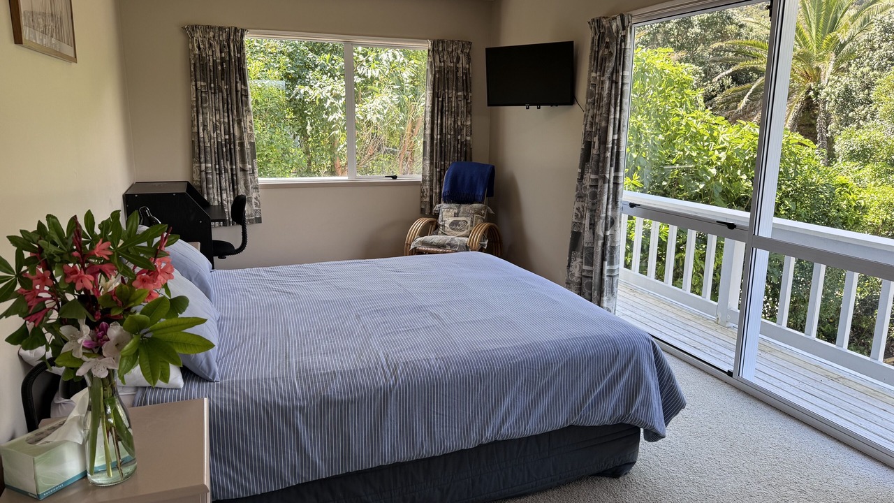 Photo of Bedroom in Matarangi
