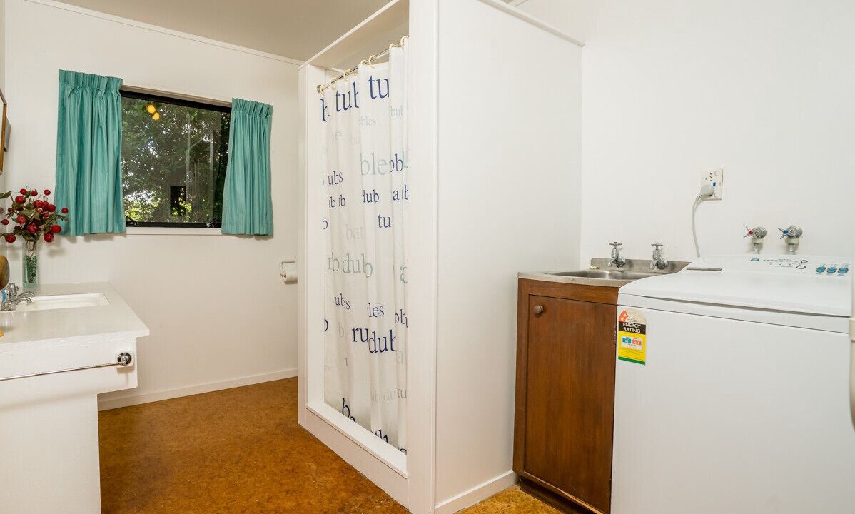 Photo of Bathroom in Langs Beach