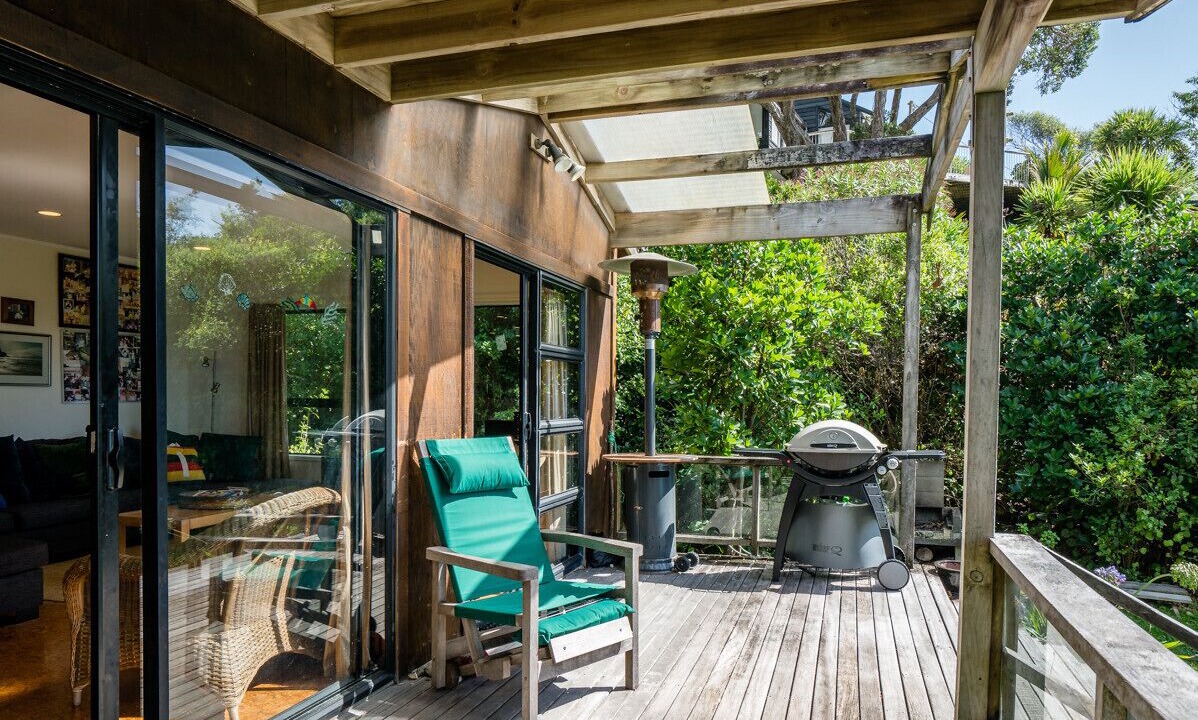 Photo of Patio Balcony in Langs Beach