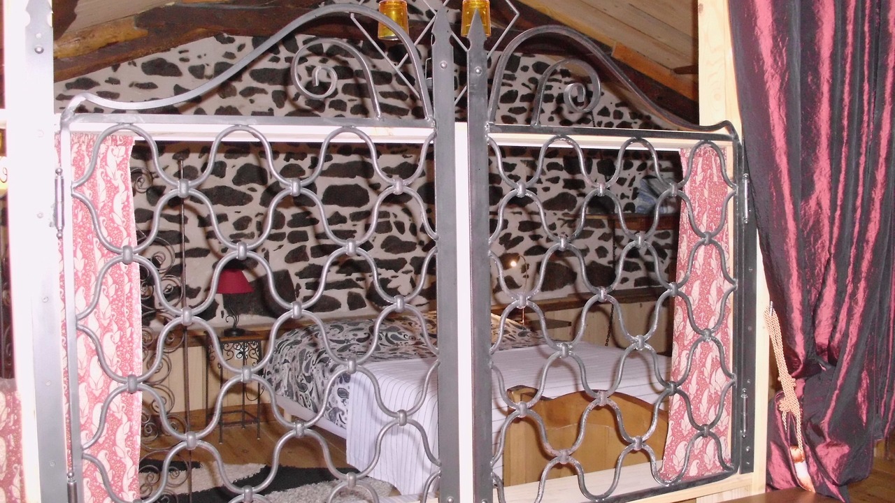 Photo of Bedroom in La Chaise-Dieu