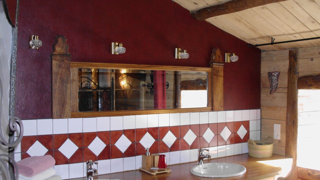 Photo of Bathroom in La Chaise-Dieu