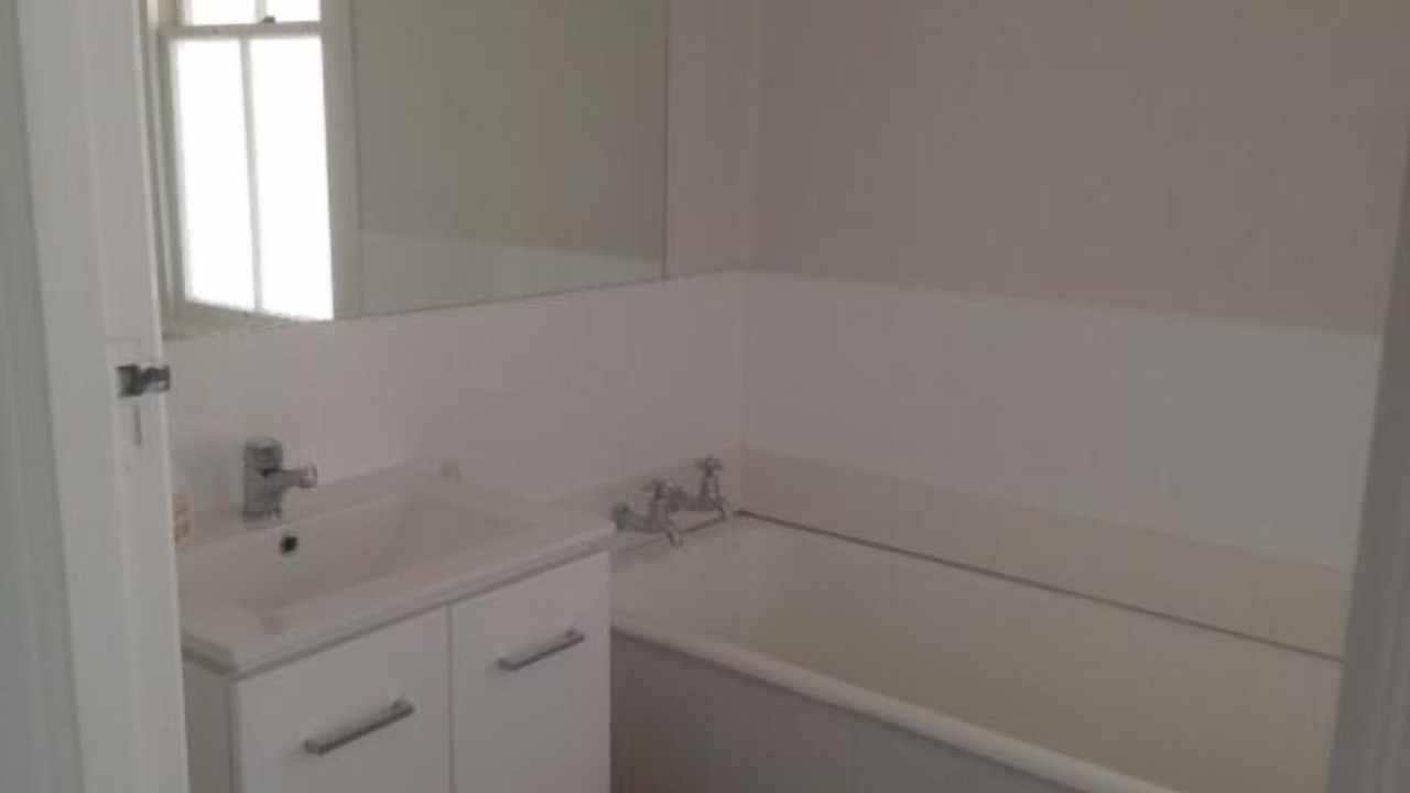 Photo of Bathroom in Halcombe