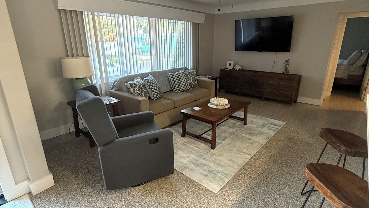 Photo of Livingroom in Redington Beach