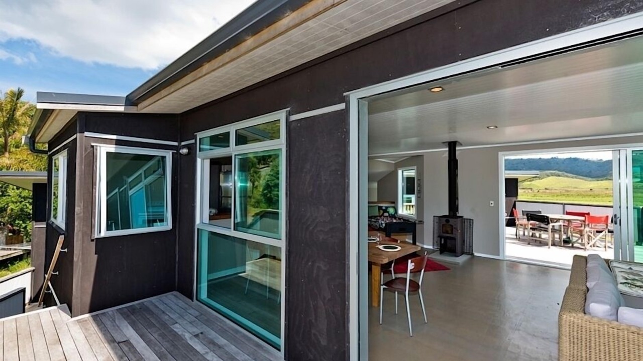 Photo of Others in Opito Bay