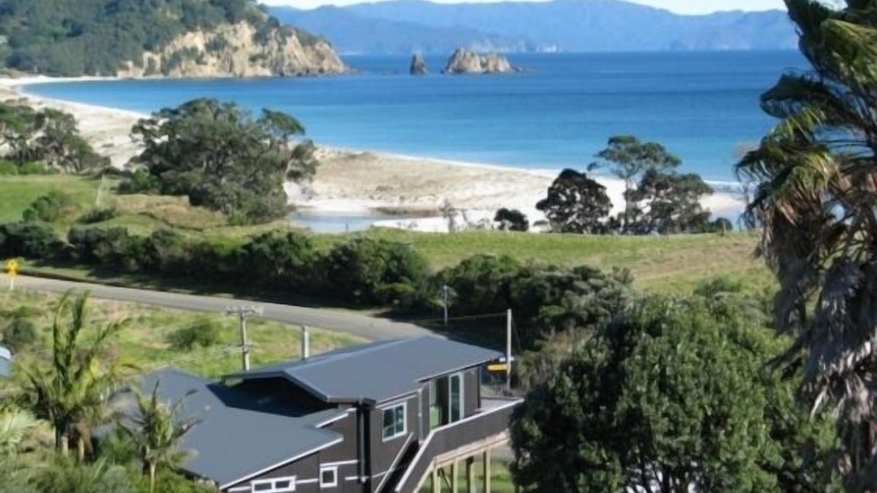 Photo of Others in Opito Bay