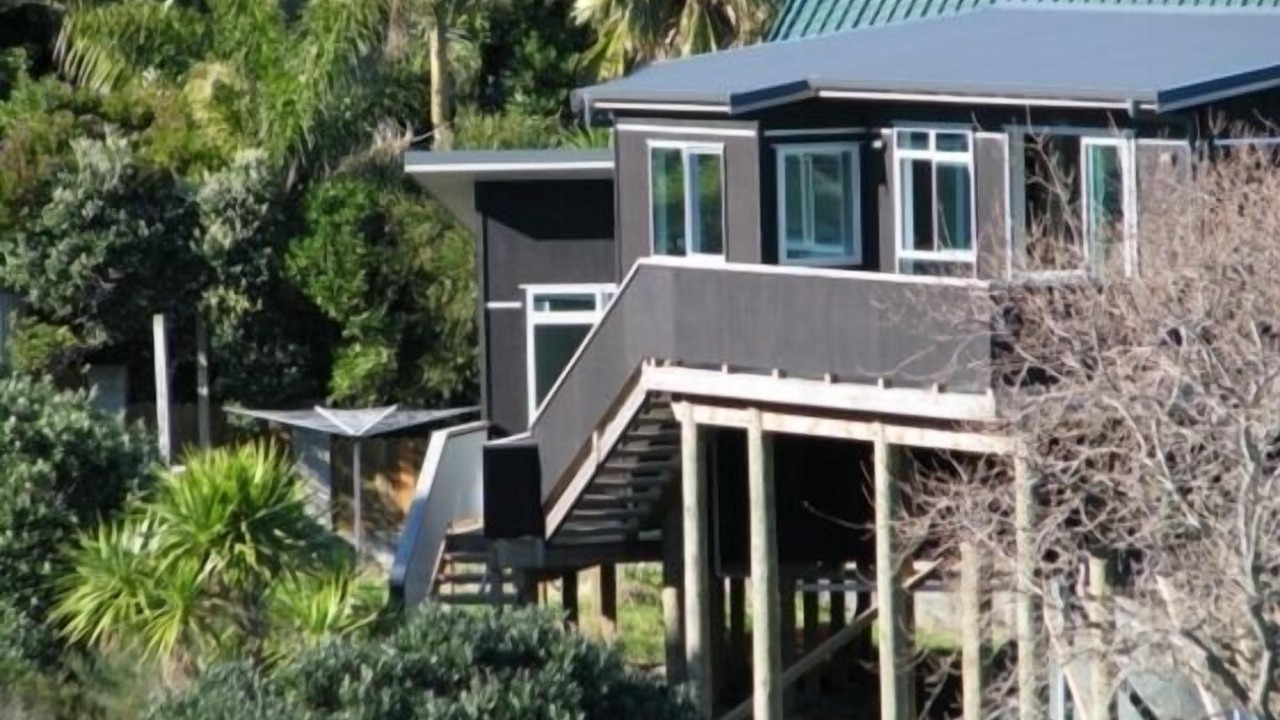 Photo of Others in Opito Bay