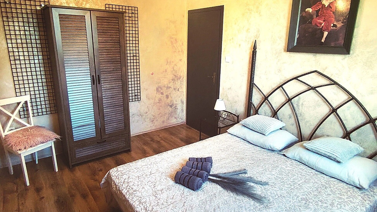 Photo of Bedroom in Topid