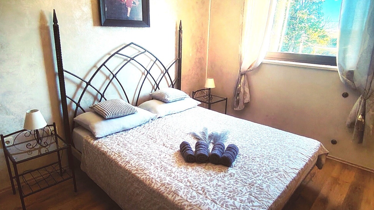 Photo of Bedroom in Topid
