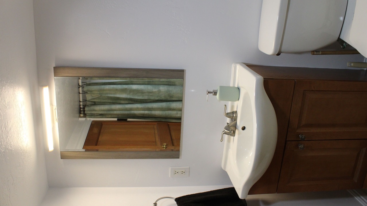 Photo of Bathroom in Cottonwood Heights