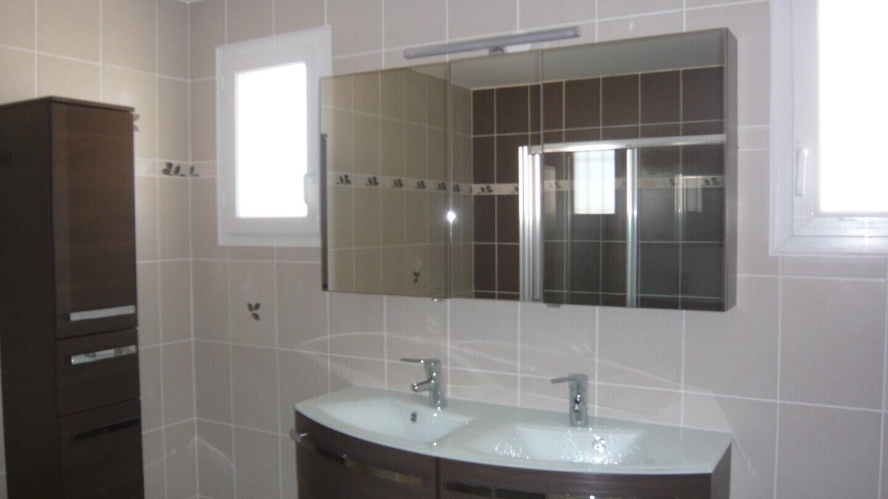Photo of Bathroom in Fitou