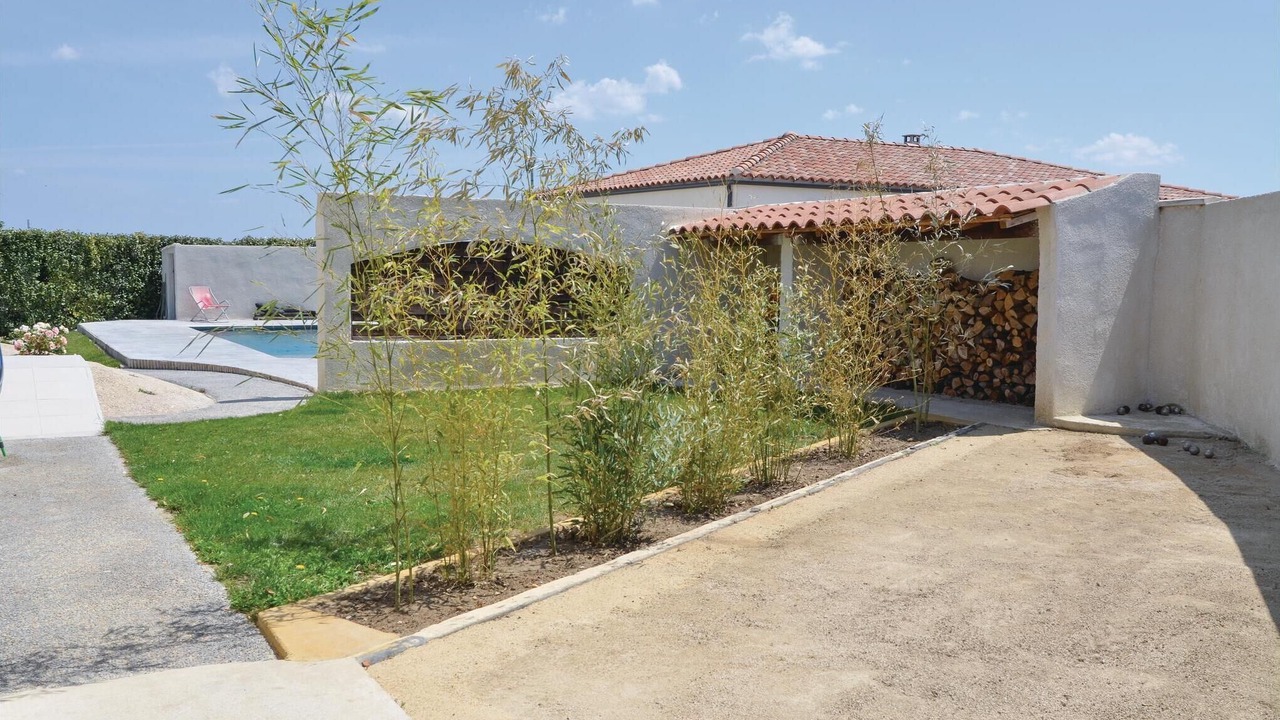 Photo of Others in Sernhac