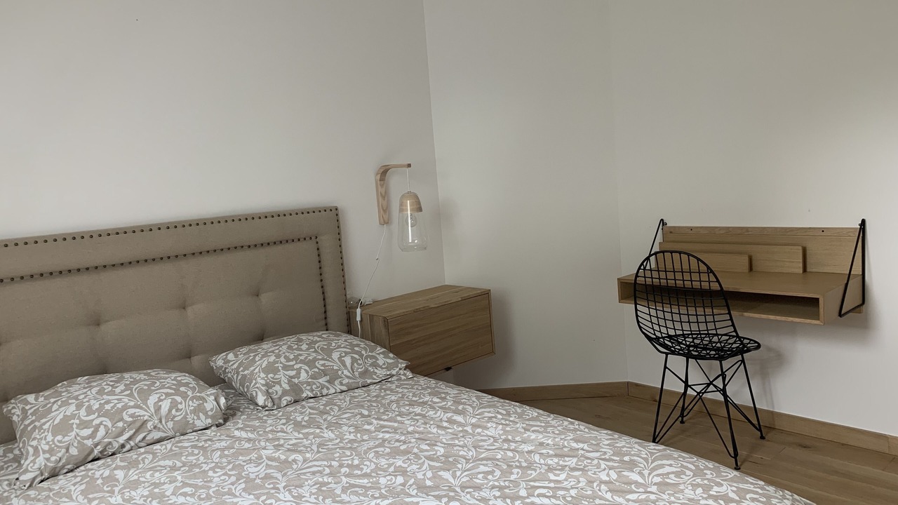 Photo of Bedroom in Saint-Quentin-en-Tourmont