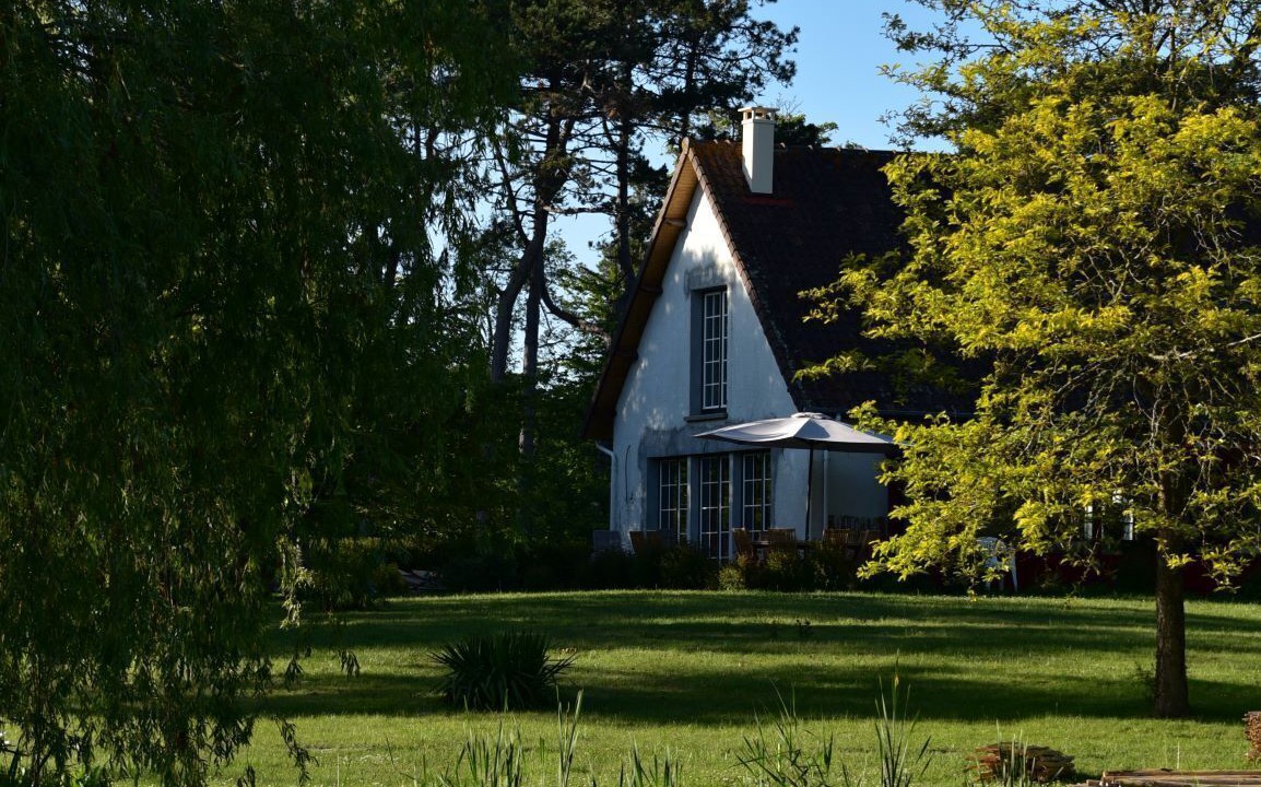 Photo of Outdoor in Saint-Quentin-en-Tourmont