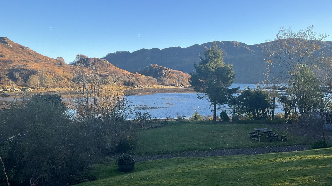 Photo of Others in Nostie