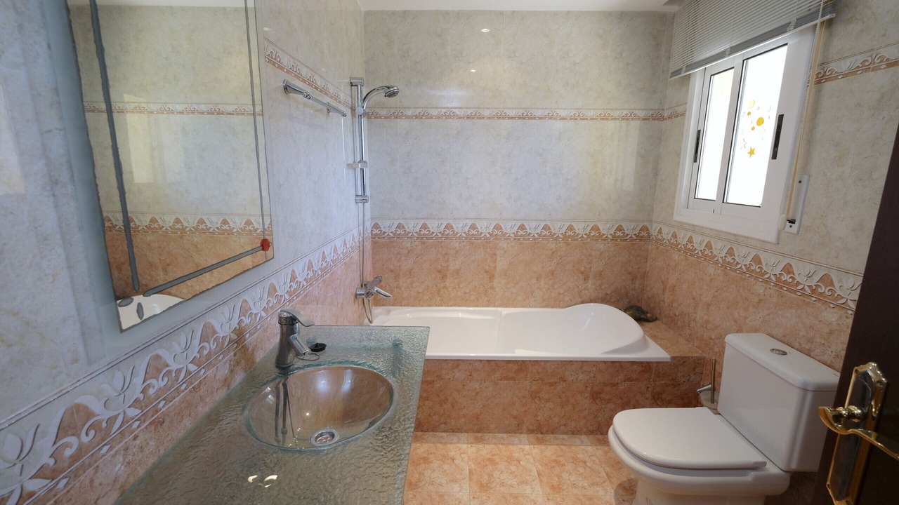 Photo of Bathroom in Cambrils