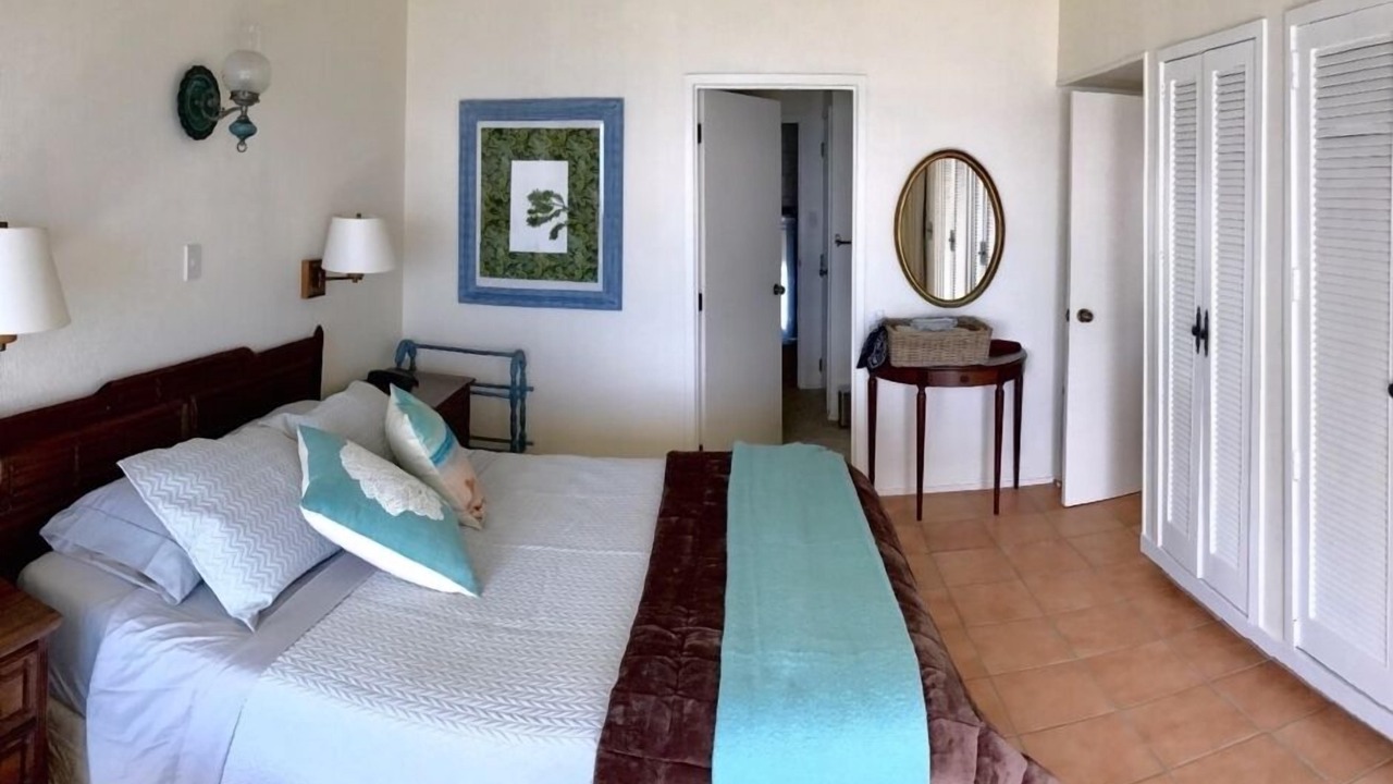 Photo of Others in Russell