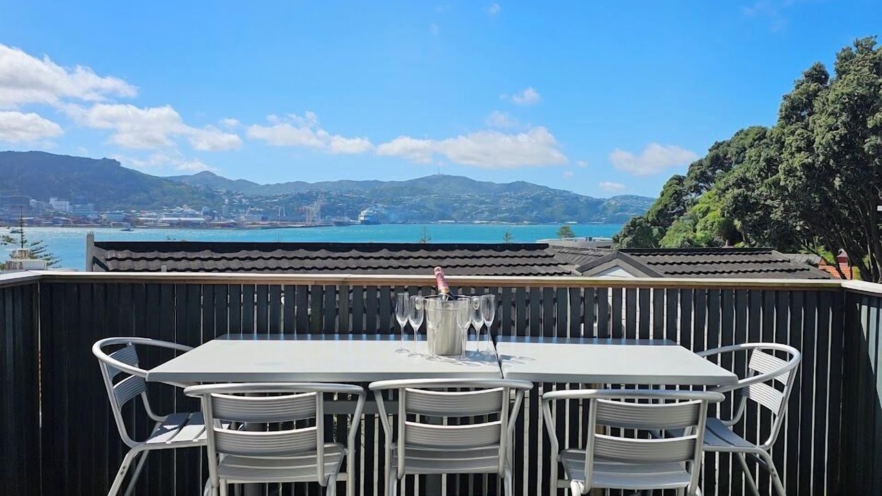 Photo of Patio Balcony in Oriental Bay