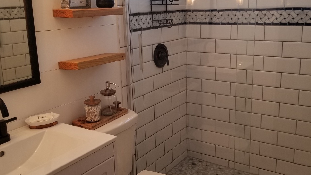 Photo of Bathroom in Tarpon Springs