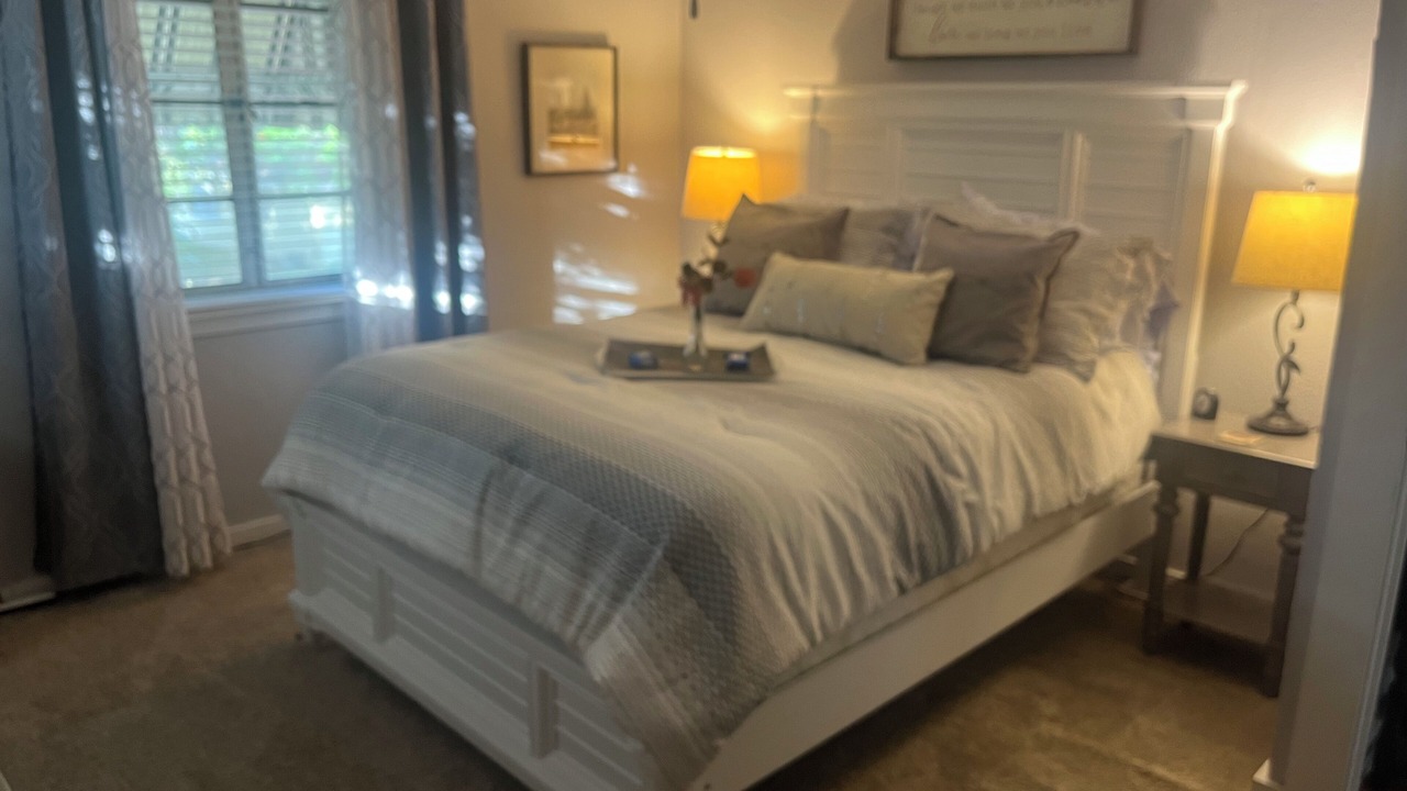 Photo of Bedroom in Tarpon Springs