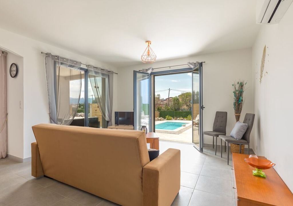 Photo of Livingroom in Palasca