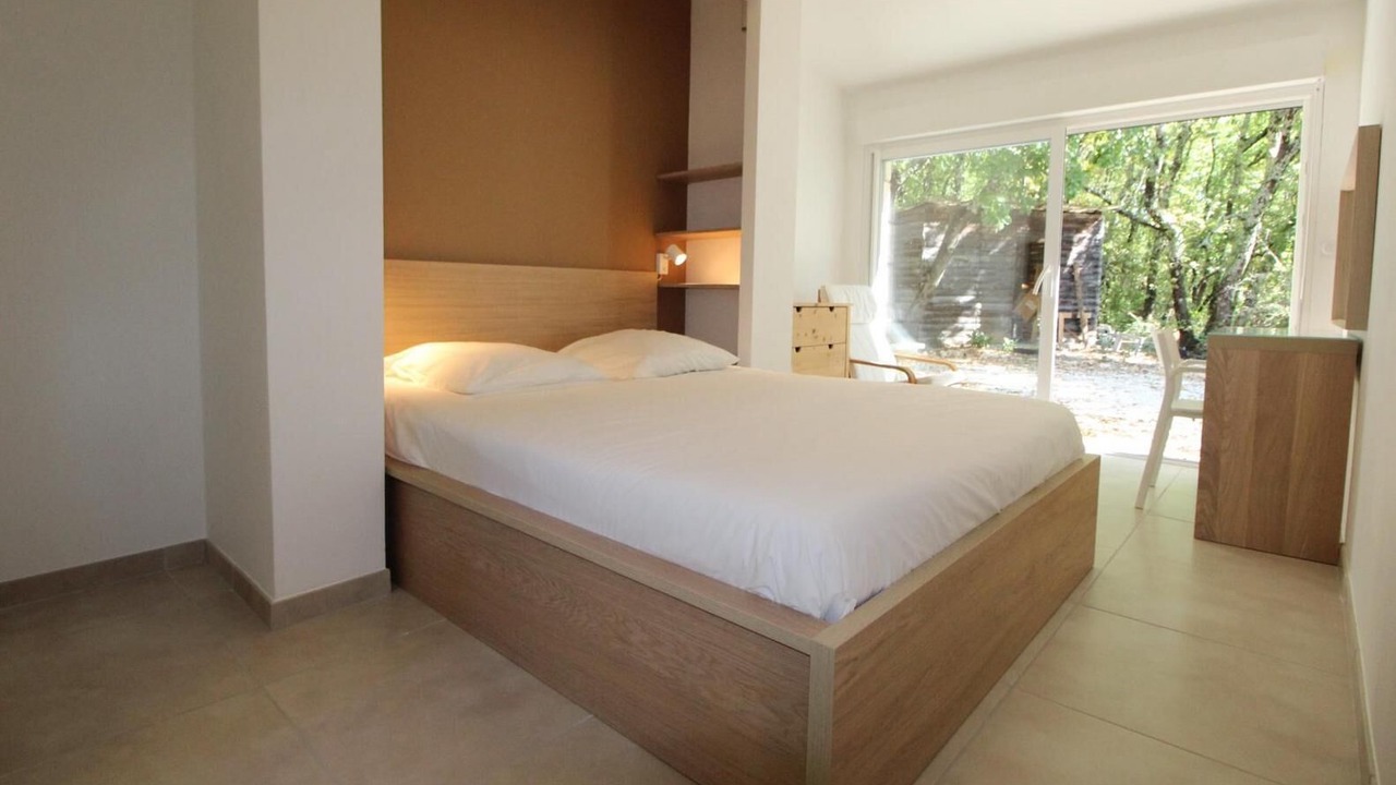 Photo of Bedroom in Labastide-de-Virac