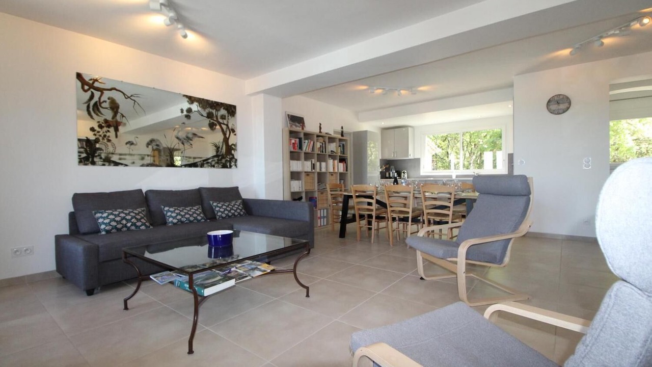 Photo of Livingroom in Labastide-de-Virac