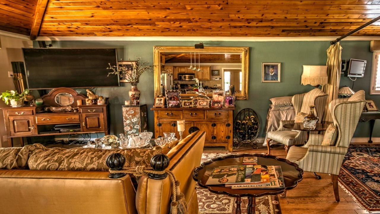 Photo of Bedroom in Royal Crest Rancheros