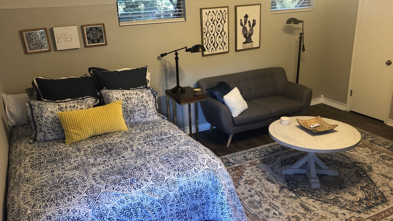 Photo of Bedroom in Vance Jackson