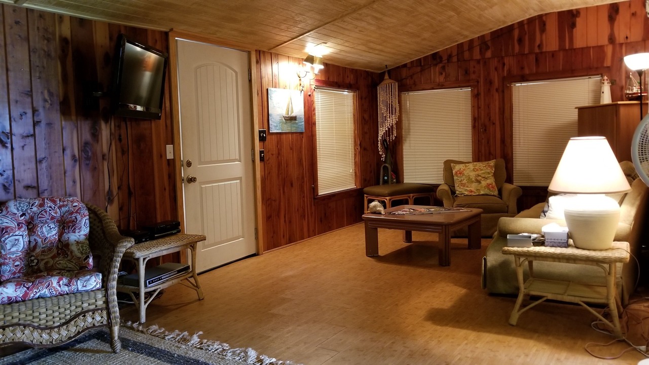 Photo of Livingroom in Pirates Beach