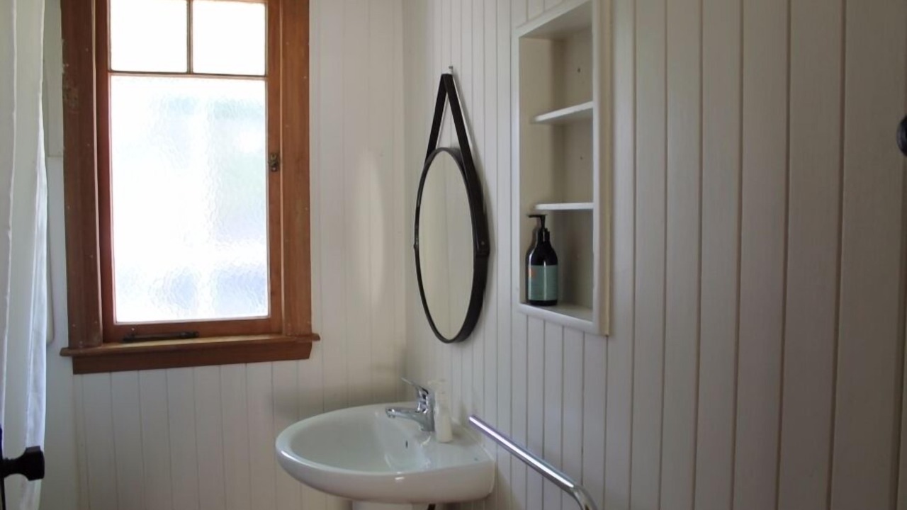 Photo of Bathroom in Whakatane