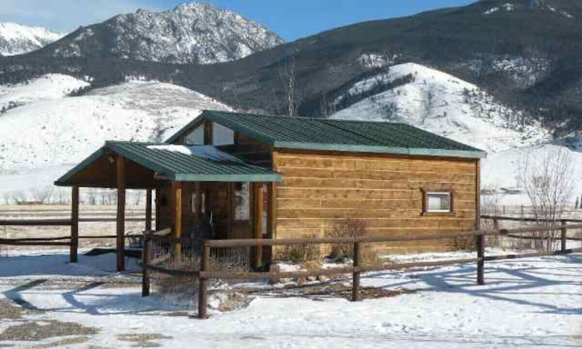 Photo of Outdoor in Livingston