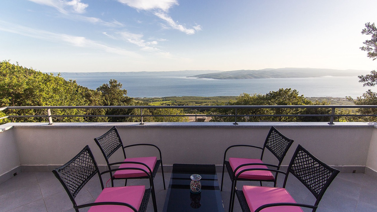 Photo of Patio Balcony in Bast