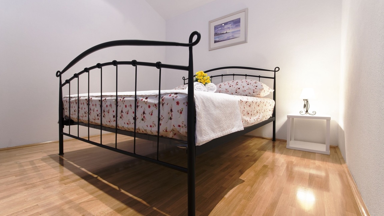 Photo of Bedroom in Bast