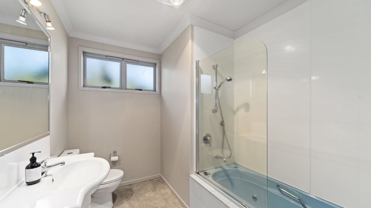 Photo of Bathroom in Rainbow Point